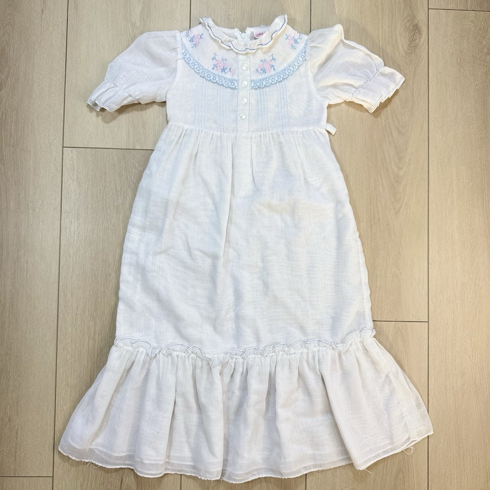 VTG Y2K Little Star Girls White Embroidered‎ Prairie Dress Size XS Linen Style